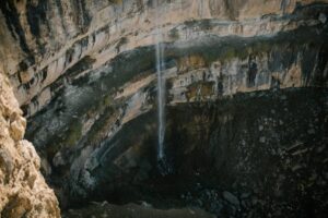 why havajazon waterfall so beautiful