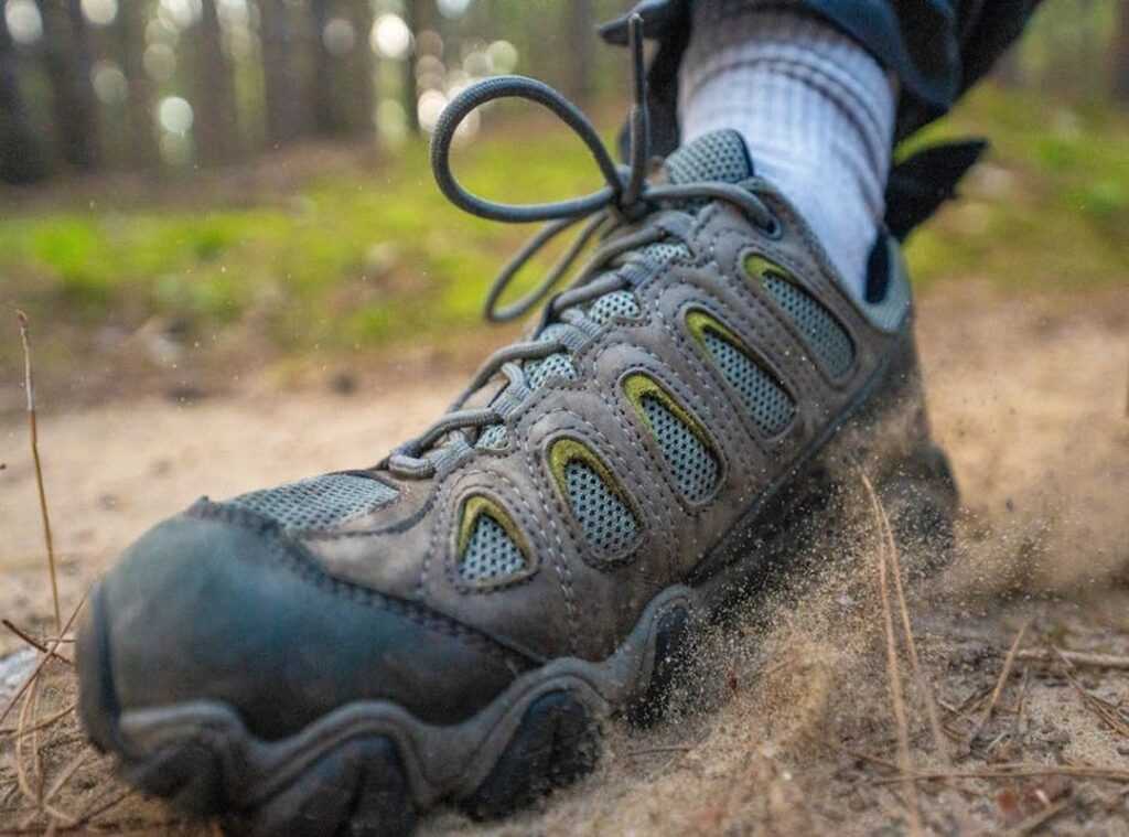 hiking boots maintenance
